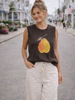 Cider Pear Vest sleeveless Brown Knit Sweater crew neck